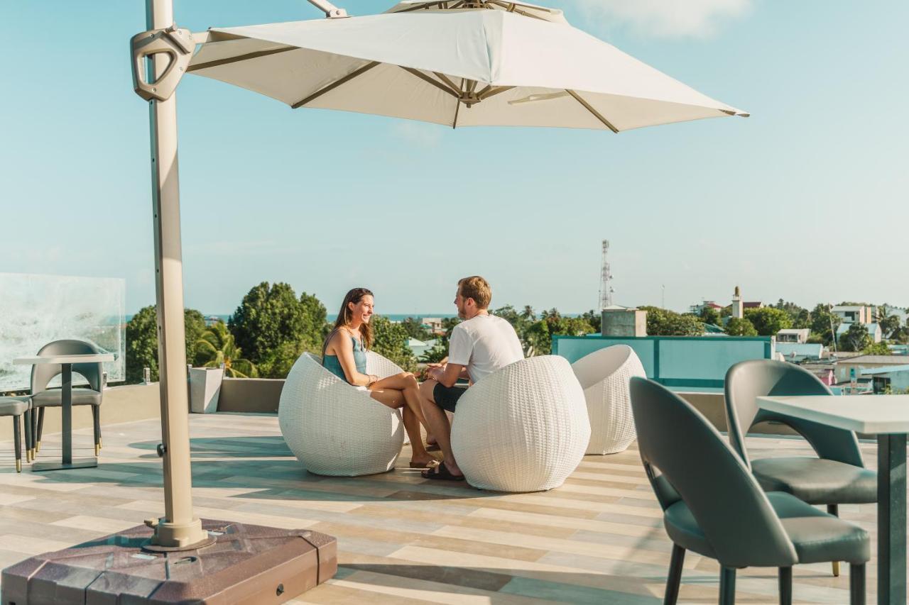 Sky Beach Maldives - Dhiffushi Exterior foto