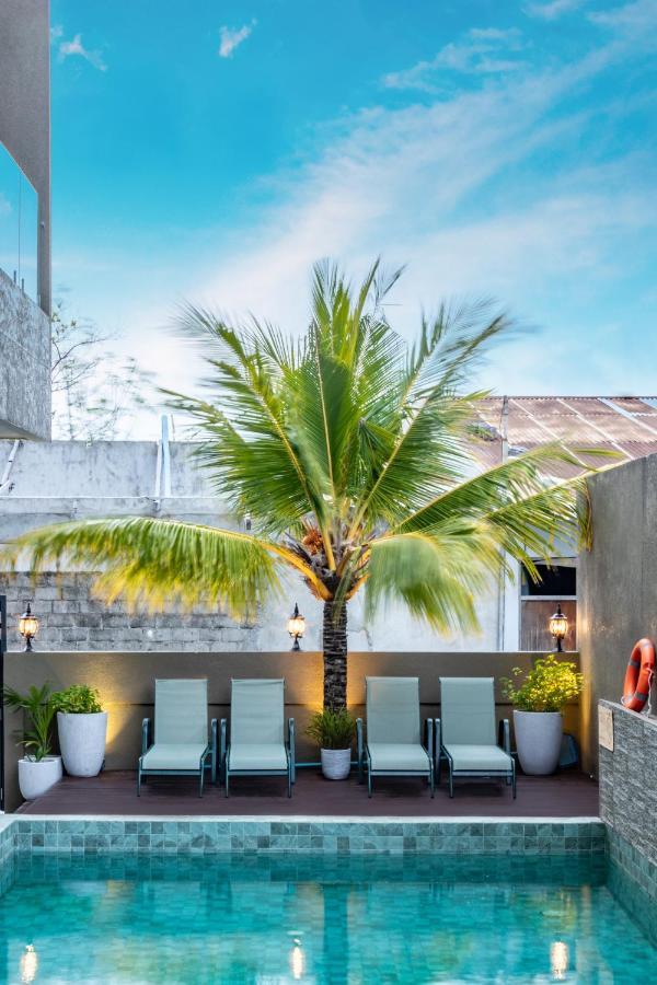 Sky Beach Maldives - Dhiffushi Exterior foto